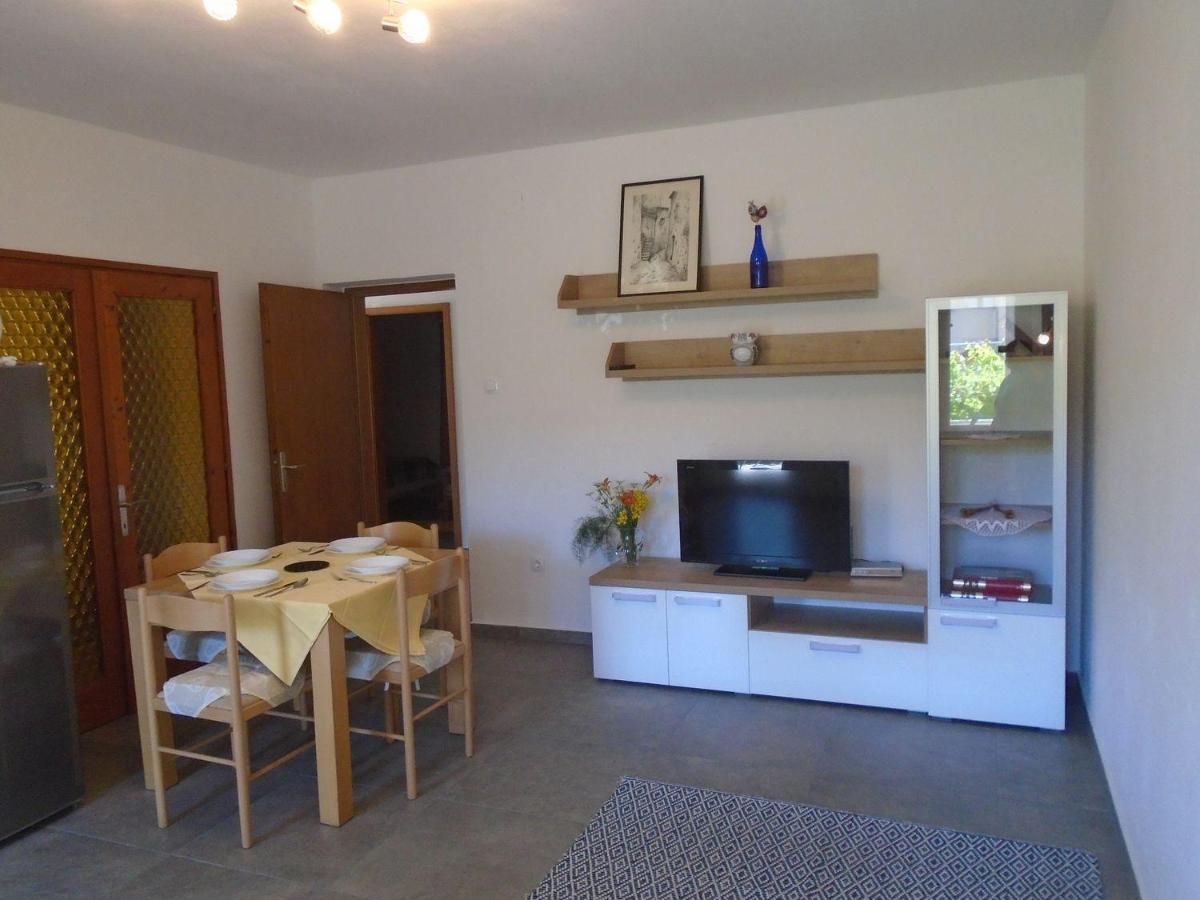 Apartment Antica Baska  Bagian luar foto