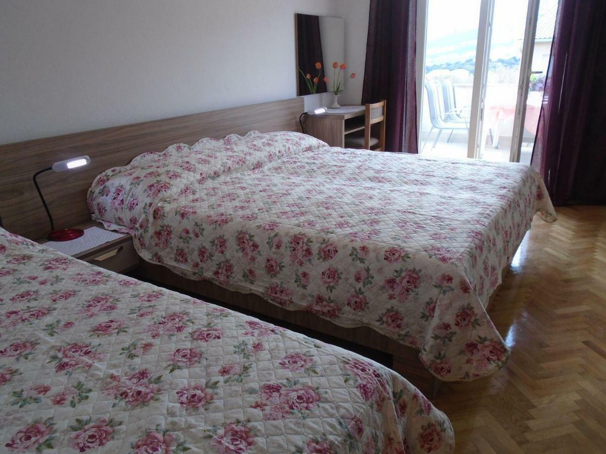 Apartment Antica Baska  Bagian luar foto